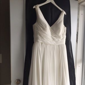 Wedding dress (Stella York, new)